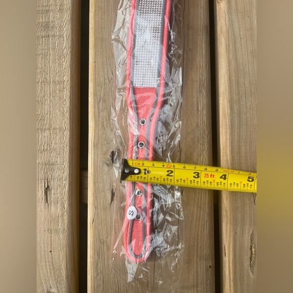 Pink dog collar - Picture 2 of 5